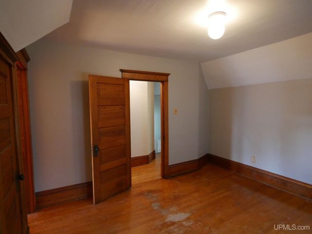 1115 Summit Street, Hancock, MI 49930