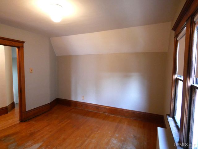 1115 Summit Street, Hancock, MI 49930