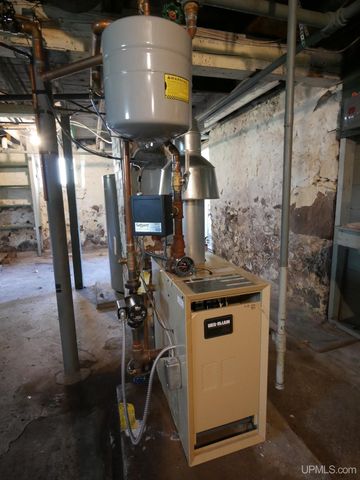 1115 Summit Street, Hancock, MI 49930