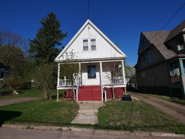 1115 Summit Street, Hancock, MI 49930