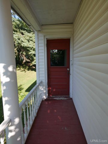 1115 Summit Street, Hancock, MI 49930