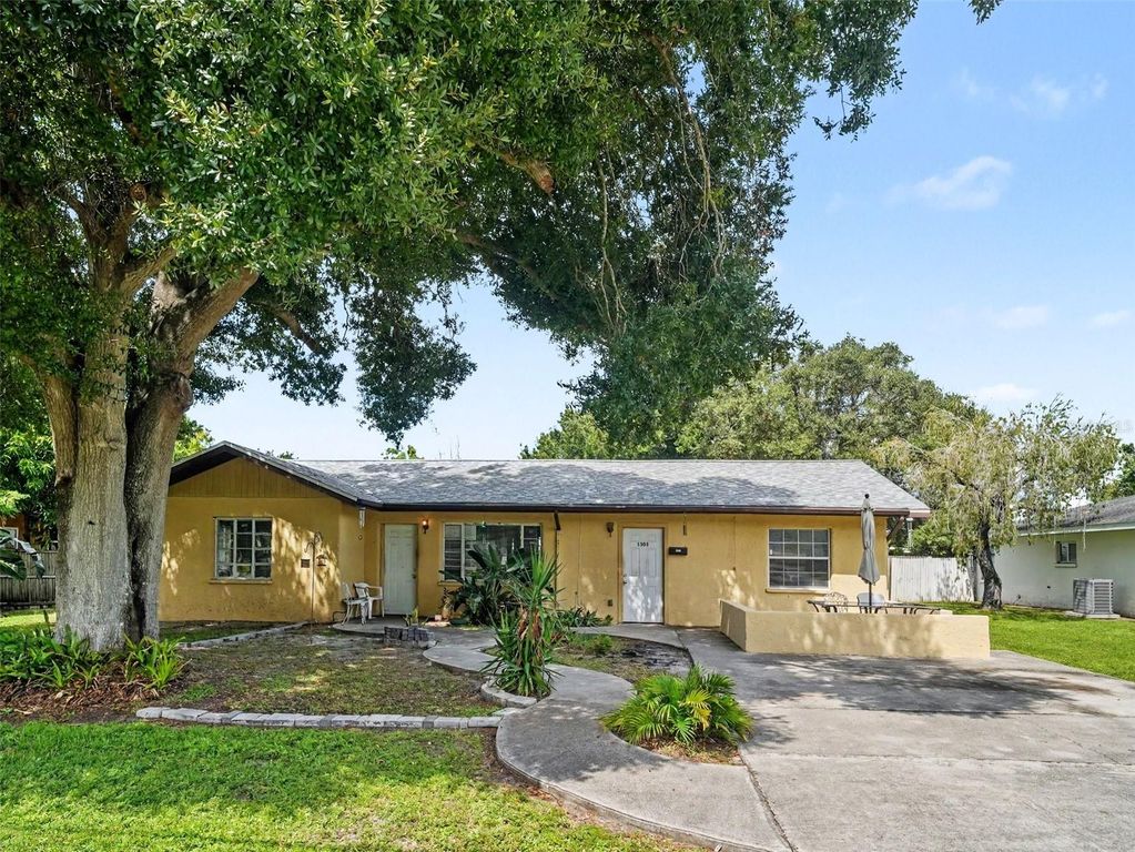 1503 55TH AVENUE W, BRADENTON, FL 34207 — exterior