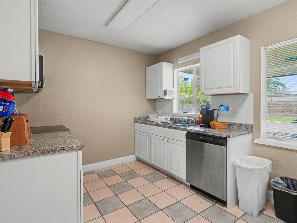1503 55TH AVENUE W, BRADENTON, FL 34207 — photo 5