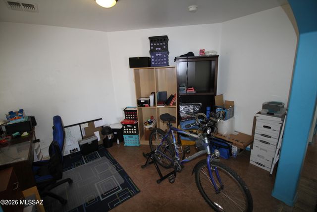 39166 Rodeo Buckle Drive, Tucson, AZ 85739