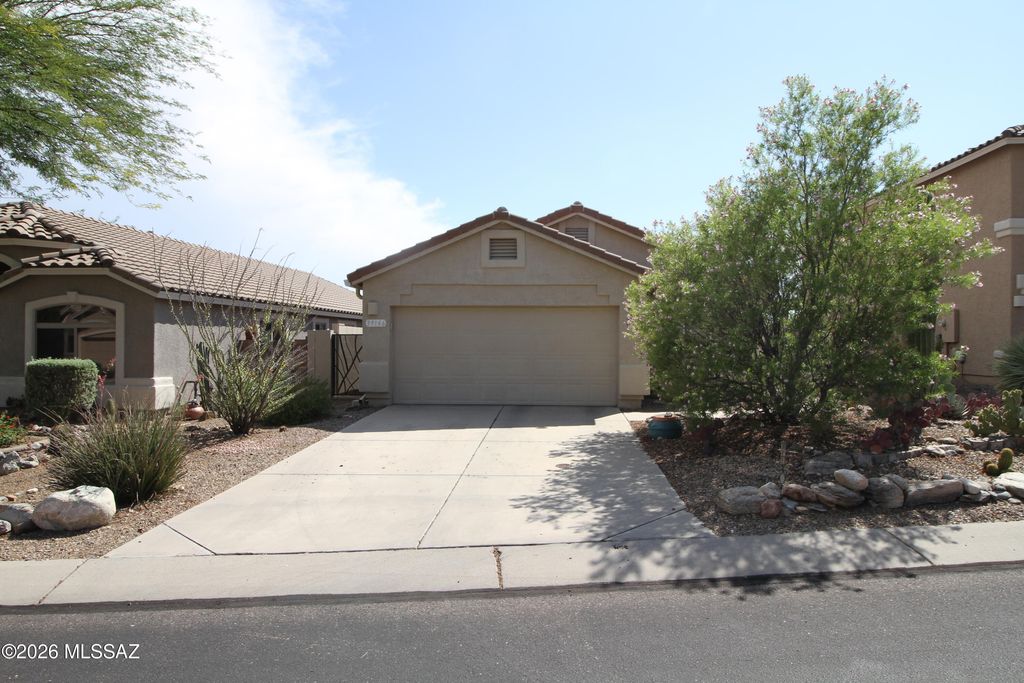 39166 Rodeo Buckle Drive, Tucson, AZ 85739
