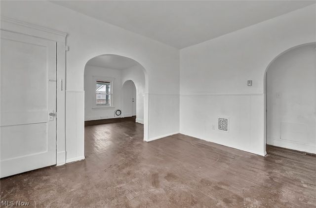 880 Stevenson Road, Cleveland, OH 44110