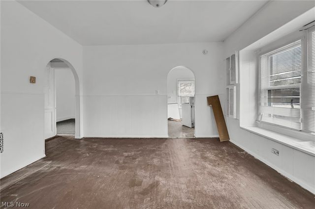 880 Stevenson Road, Cleveland, OH 44110