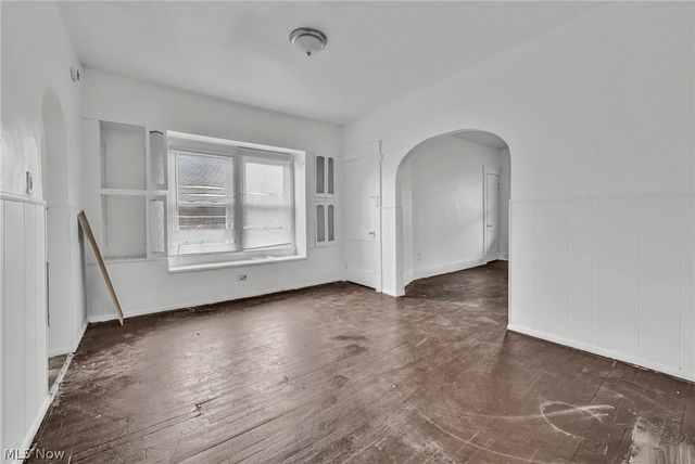 880 Stevenson Road, Cleveland, OH 44110