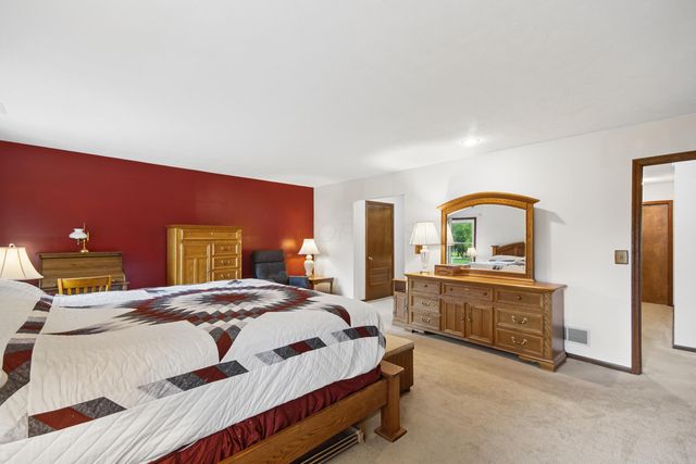4420 Elliott Road, Hilliard, OH 43026