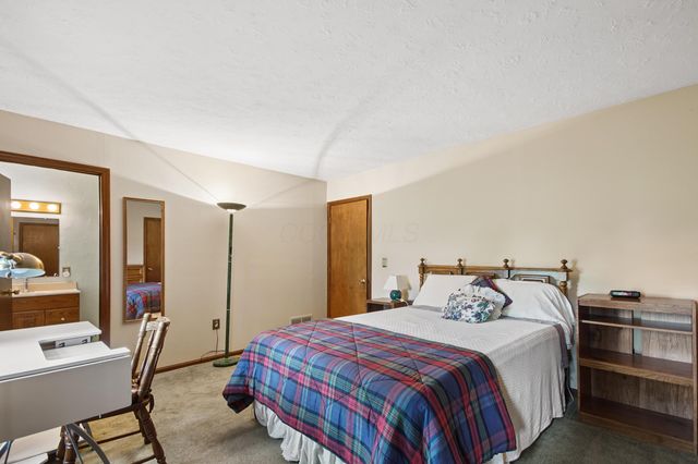 4420 Elliott Road, Hilliard, OH 43026