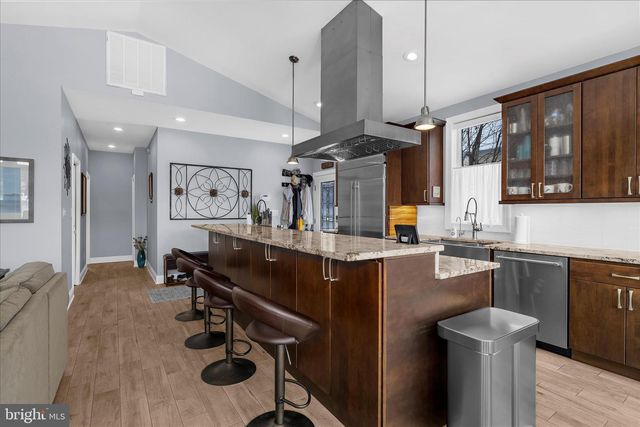 1627 LAKEWOOD RD, Pasadena, MD 21122