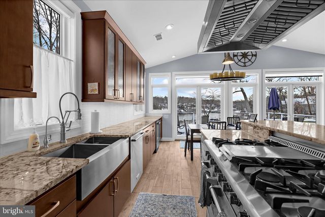 1627 LAKEWOOD RD, Pasadena, MD 21122