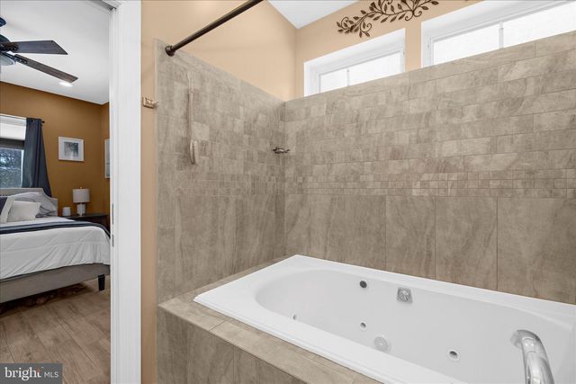 1627 LAKEWOOD RD, Pasadena, MD 21122