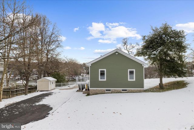 1627 LAKEWOOD RD, Pasadena, MD 21122