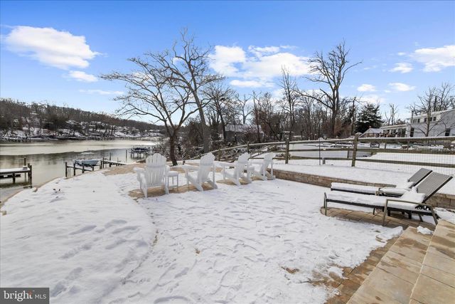 1627 LAKEWOOD RD, Pasadena, MD 21122