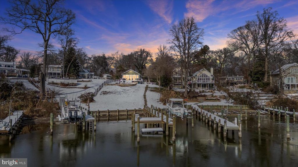 1627 LAKEWOOD RD, Pasadena, MD 21122