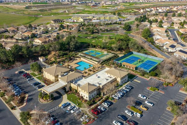 6031 Creekberry Way, El Dorado Hills, CA 95762