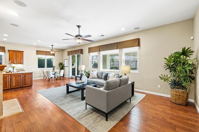 6031 Creekberry Way, El Dorado Hills, CA 95762