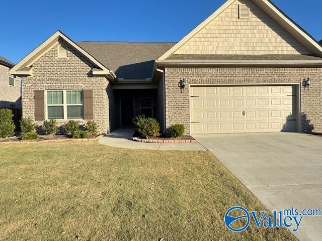 16205 Trestle Street SE, Huntsville, AL 35803