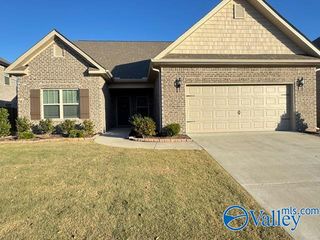 16205 Trestle Street SE, Huntsville, AL 35803