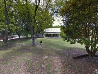 146 Dewey Street, Westminster, SC 29693