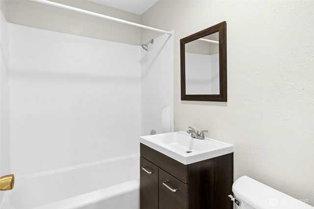 5726 5728 Tracyton Boulevard NW, Bremerton, WA 98311