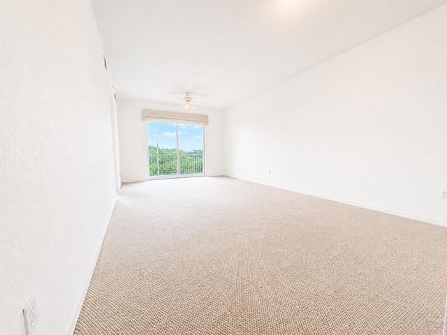 3600 Oaks Clubhouse Drive 501, Pompano Beach, FL 33069