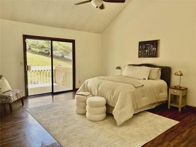 340 Farm Path, Roswell, GA 30075