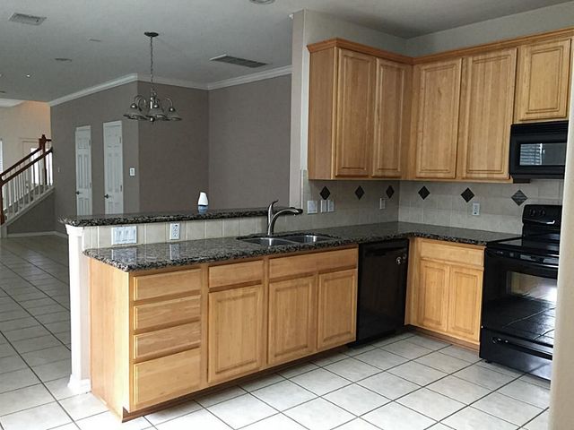 2865 Westhollow Drive 30, Houston, TX 77082