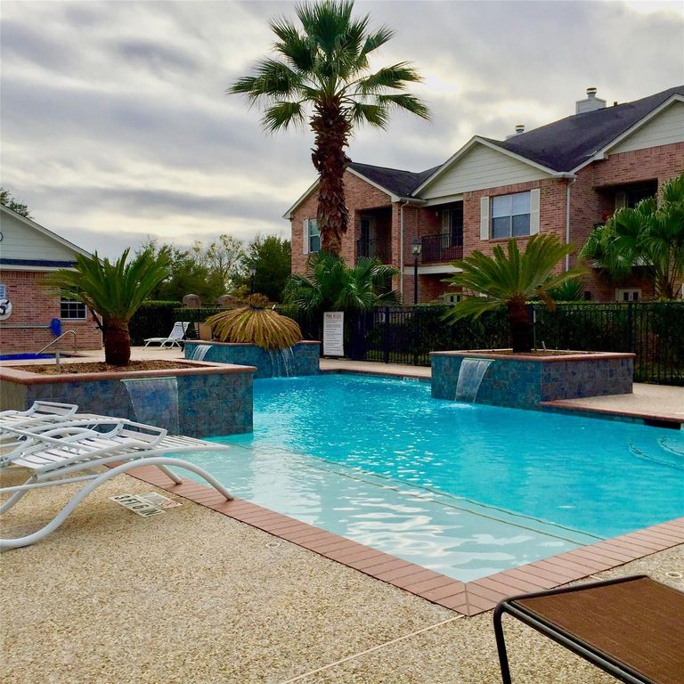 2865 Westhollow Drive 30, Houston, TX 77082