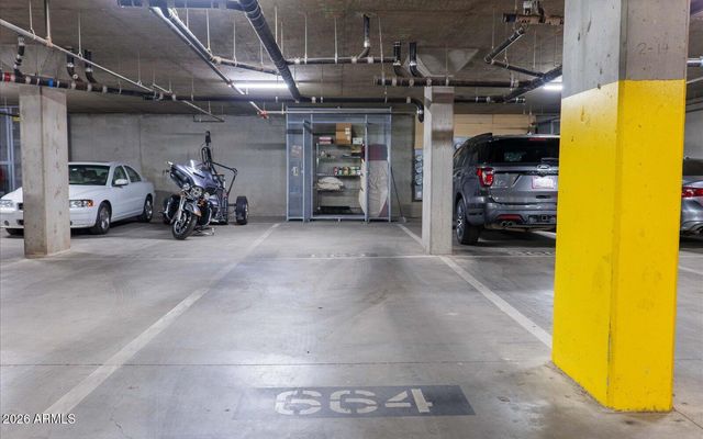 5350 E DEER VALLEY Drive 1250, Phoenix, AZ 85054