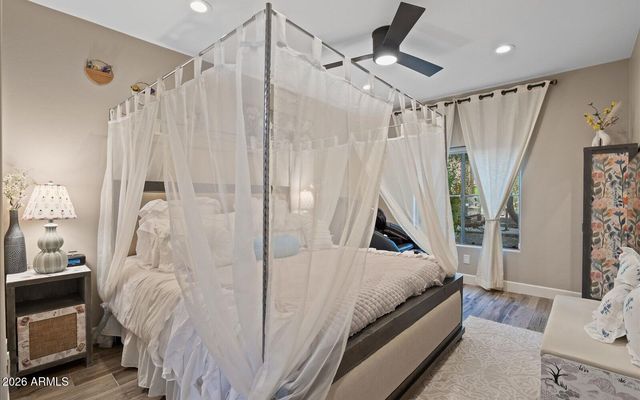 5350 E DEER VALLEY Drive 1250, Phoenix, AZ 85054