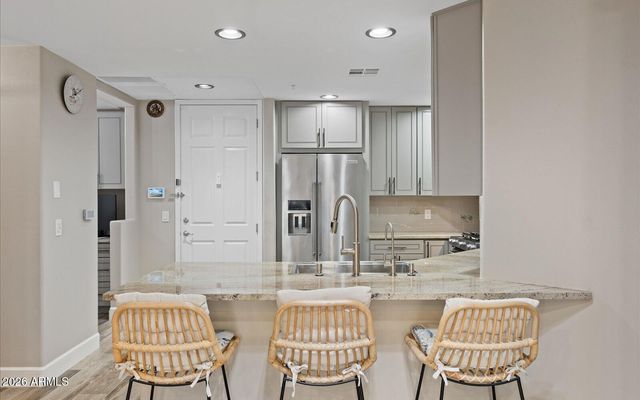 5350 E DEER VALLEY Drive 1250, Phoenix, AZ 85054