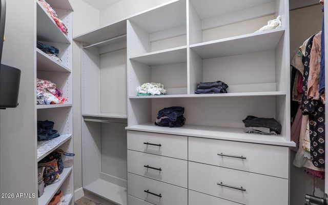 5350 E DEER VALLEY Drive 1250, Phoenix, AZ 85054