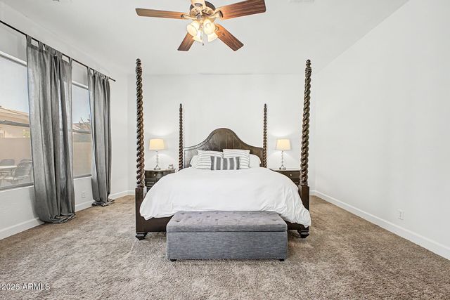 2975 E COMSTOCK Drive, Gilbert, AZ 85296