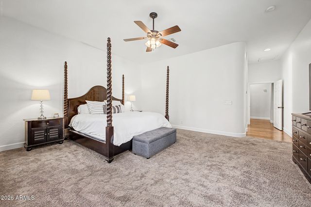 2975 E COMSTOCK Drive, Gilbert, AZ 85296