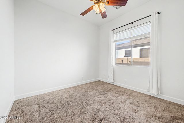 2975 E COMSTOCK Drive, Gilbert, AZ 85296