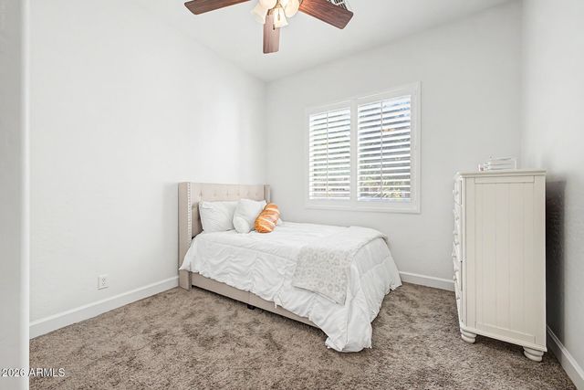 2975 E COMSTOCK Drive, Gilbert, AZ 85296