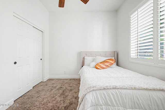 2975 E COMSTOCK Drive, Gilbert, AZ 85296