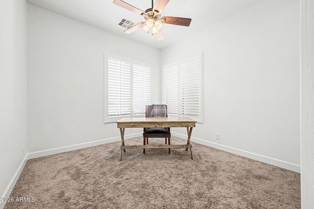 2975 E COMSTOCK Drive, Gilbert, AZ 85296