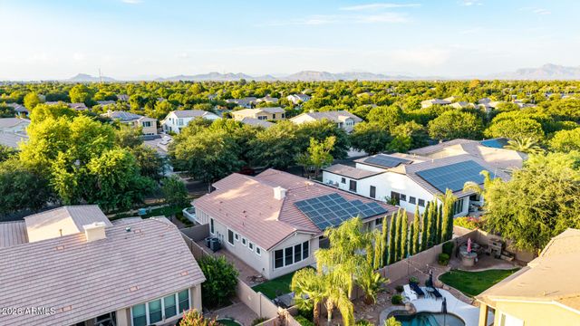 2975 E COMSTOCK Drive, Gilbert, AZ 85296