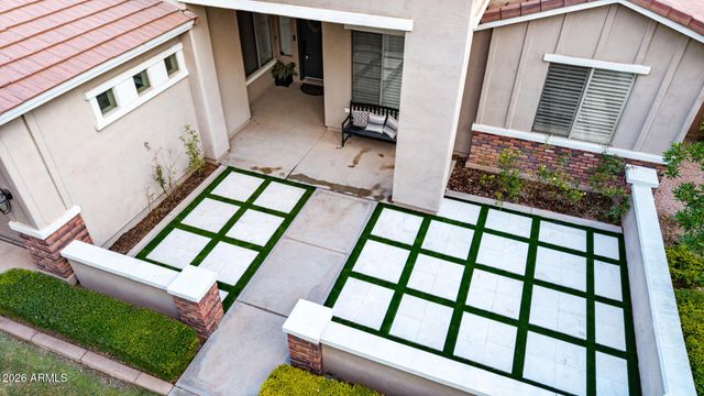 2975 E COMSTOCK Drive, Gilbert, AZ 85296