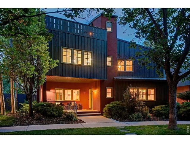 821 Incorrigible Cir, Longmont, CO 80504