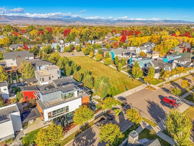 821 Incorrigible Cir, Longmont, CO 80504