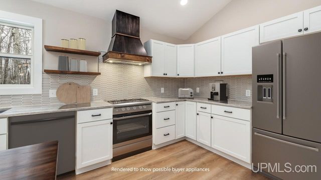 N3846 Traders Mine Road, Iron Mountain, MI 49801