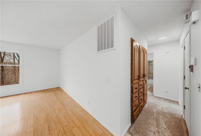 1 Basore Circle, Bella Vista, AR 72715