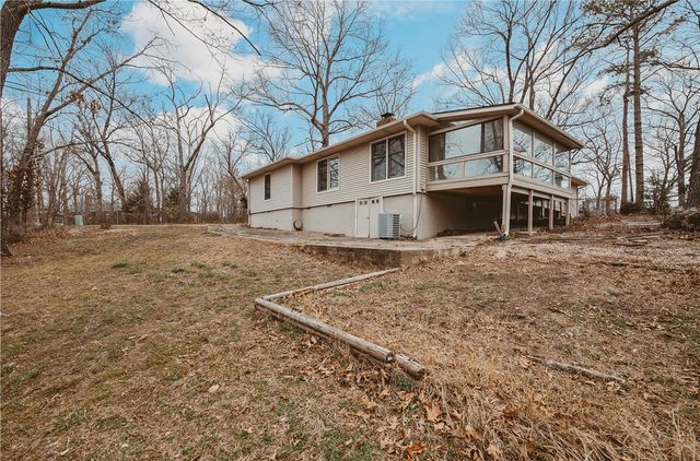 1 Basore Circle, Bella Vista, AR 72715