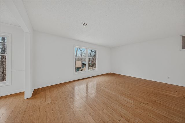 1 Basore Circle, Bella Vista, AR 72715