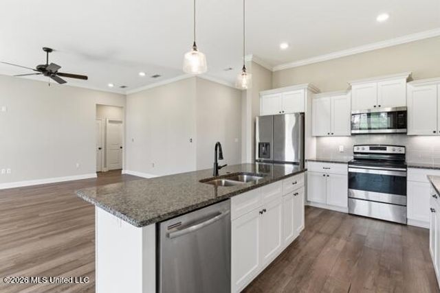 115 Coastal Oak, Hattiesburg, MS 39402