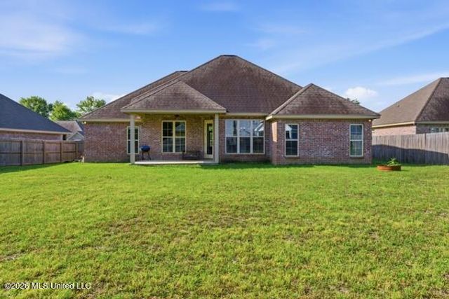 115 Coastal Oak, Hattiesburg, MS 39402